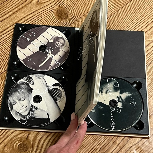 Carly Simon CD set - Picture 2 of 5